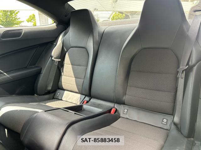 Mercedes Benz C-CLASS 2012-03 8328431-16