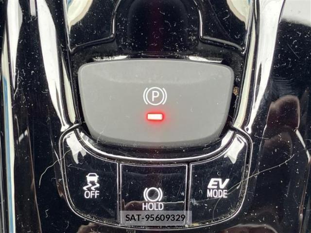 Toyota C-HR 2020-01 8328068-15