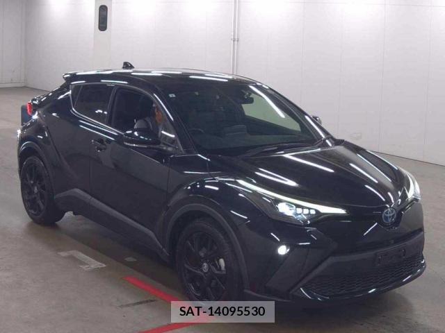 Toyota C-HR 2021-08 8328627-0