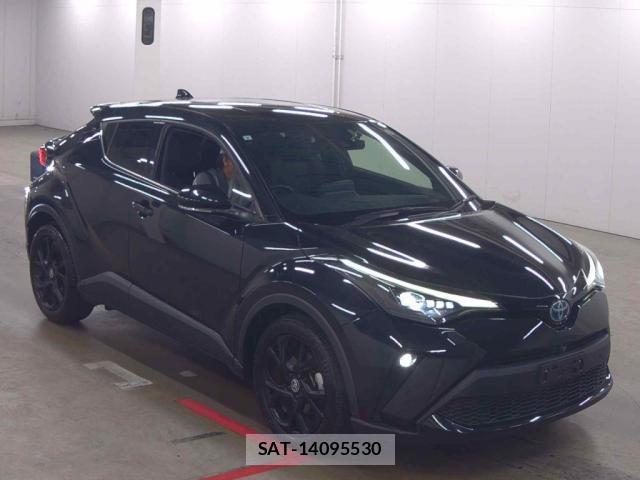 Toyota C-HR 2021-08 8328627-3