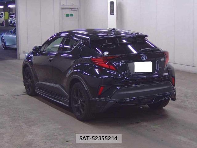 Toyota C-HR 2023-03 8328630-4