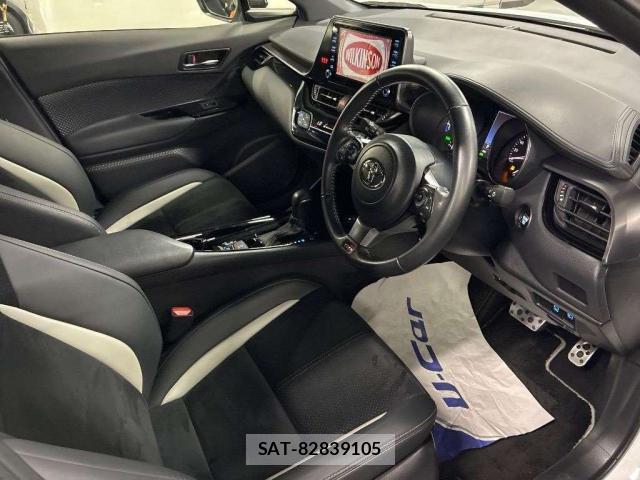 Toyota C-HR 2021-12 8328841-3