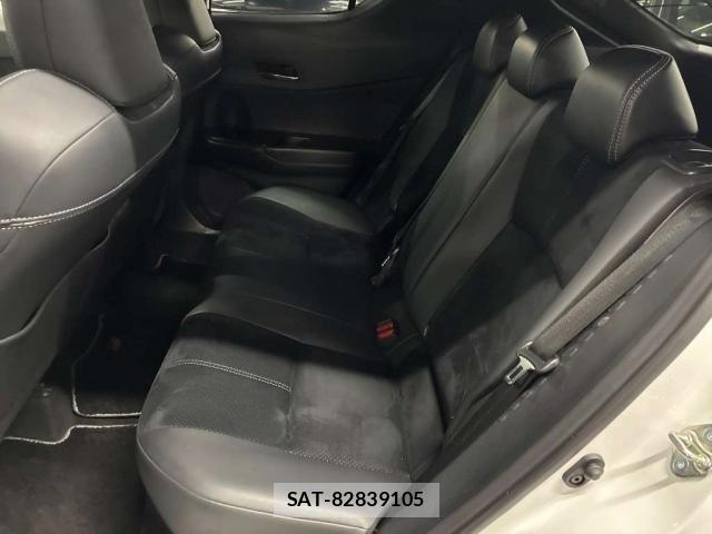 Toyota C-HR 2021-12 8328841-5