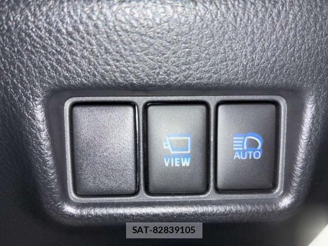 Toyota C-HR 2021-12 8328841-9