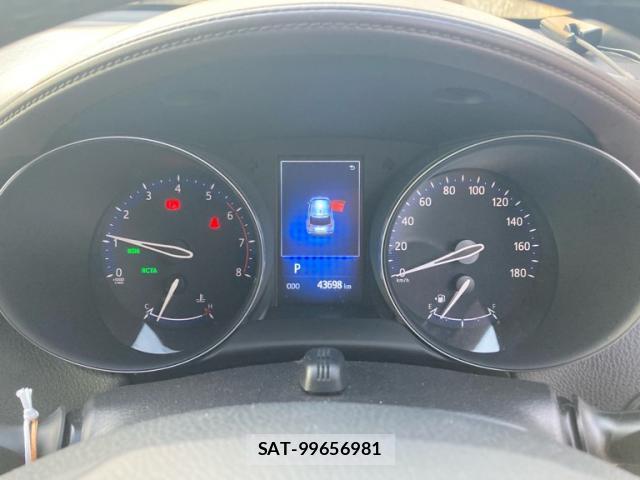 Toyota C-HR 2017-04 8328979-14