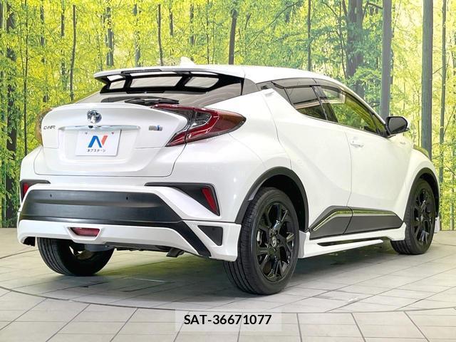 Toyota C-HR 2019-09 8329467-15