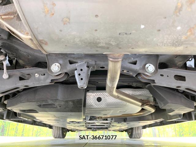Toyota C-HR 2019-09 8329467-17