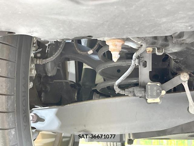 Toyota C-HR 2019-09 8329467-18
