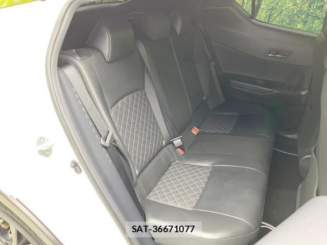 Toyota C-HR 2019-09 8329467-7