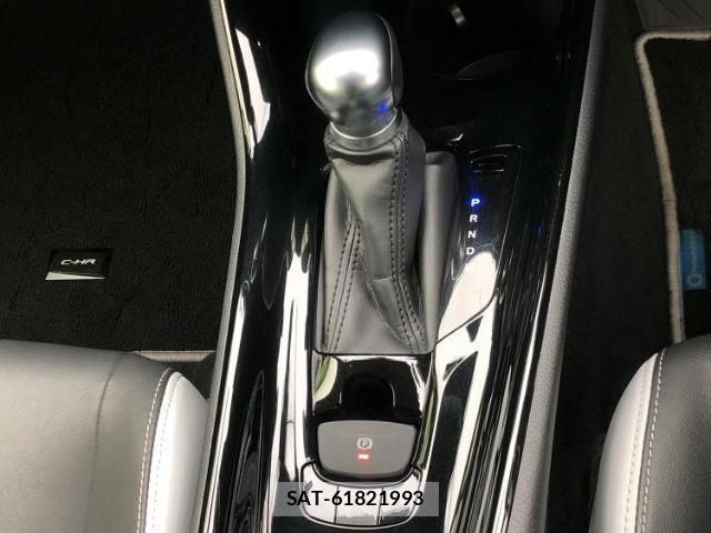 Toyota C-HR 2019-03 8329962-17