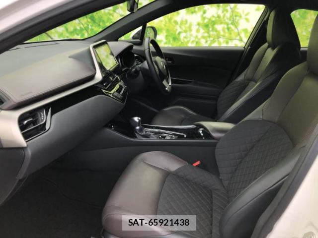 Toyota C-HR 2018-12 8329965-5
