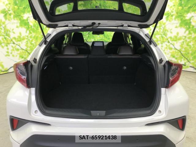 Toyota C-HR 2018-12 8329965-7