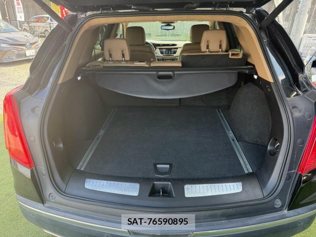 Cadillac XT5 2018-09 8330255-18