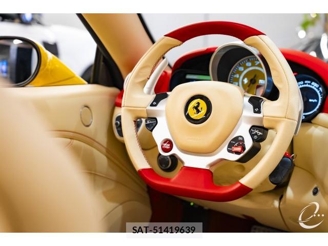 Ferrari California 2015-01 8328120-16