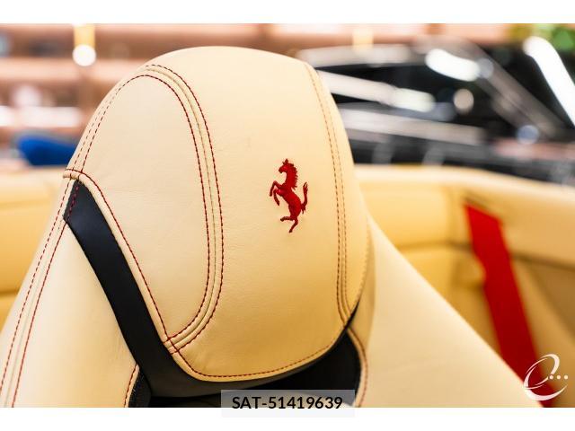 Ferrari California 2015-01 8328120-17