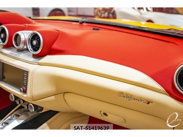 Ferrari California 2015-01 8328120-8