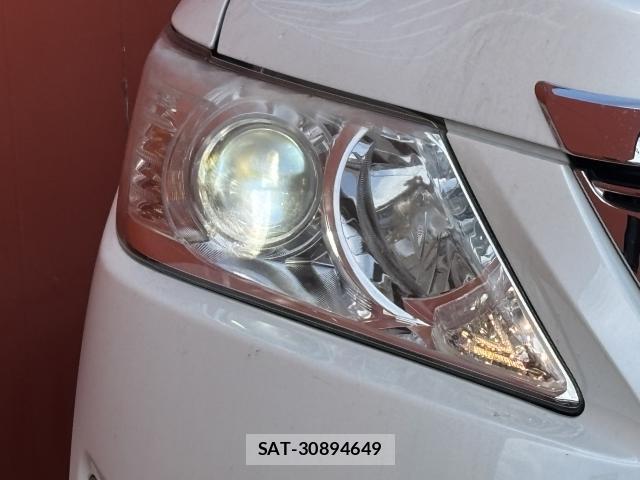 Toyota CAMRY 2011-11 8329111-12