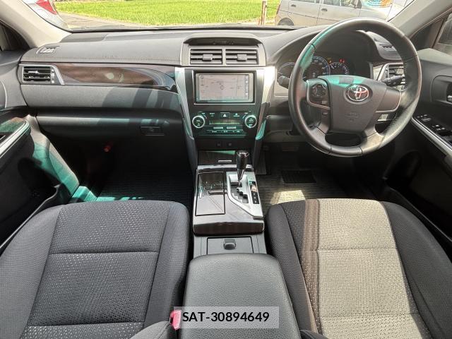 Toyota CAMRY 2011-11 8329111-2
