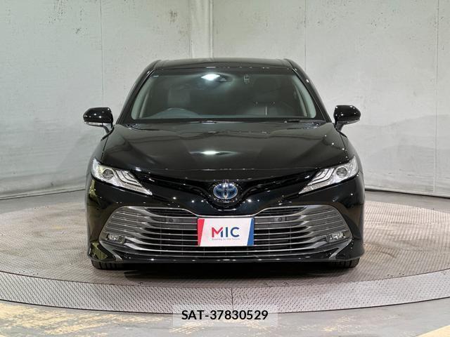 Toyota CAMRY 2018-03 8330192-11