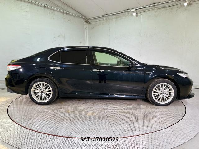 Toyota CAMRY 2018-03 8330192-13