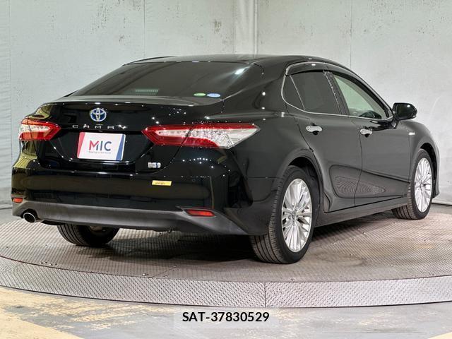 Toyota CAMRY 2018-03 8330192-14