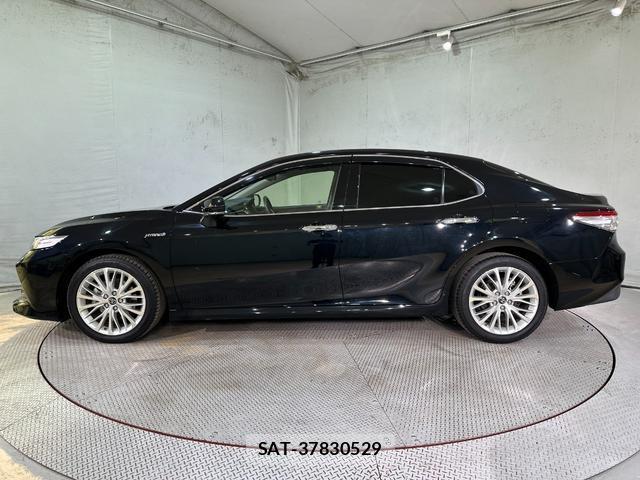 Toyota CAMRY 2018-03 8330192-17