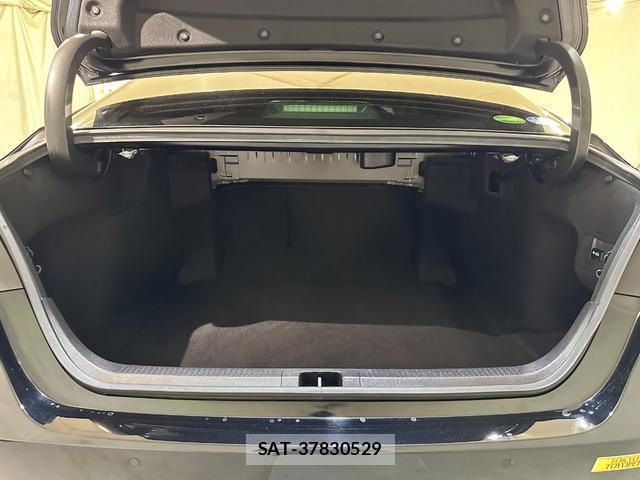 Toyota CAMRY 2018-03 8330192-18