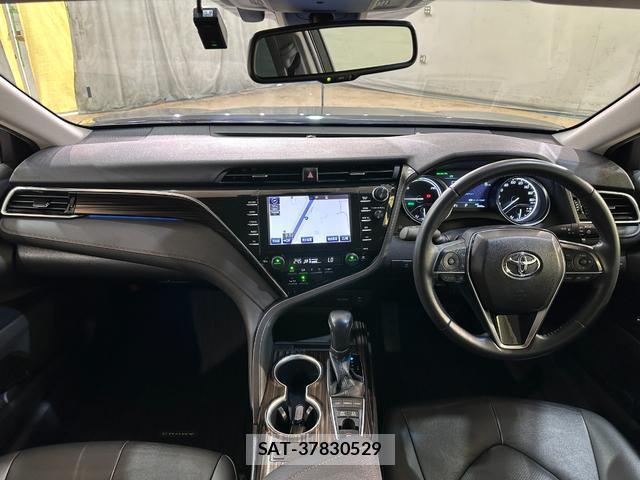 Toyota CAMRY 2018-03 8330192-5