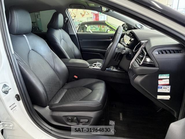 Toyota CAMRY 2020-03 8330351-13
