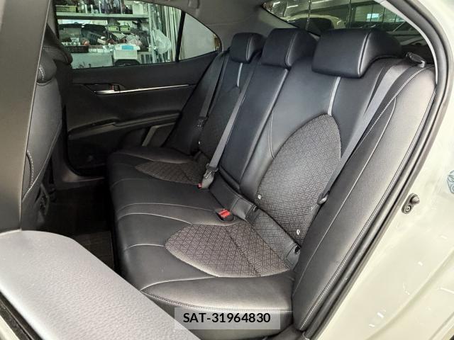 Toyota CAMRY 2020-03 8330351-15
