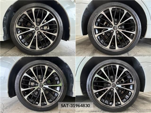 Toyota CAMRY 2020-03 8330351-17