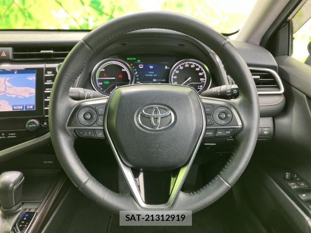 Toyota CAMRY 2017-07 8330636-14