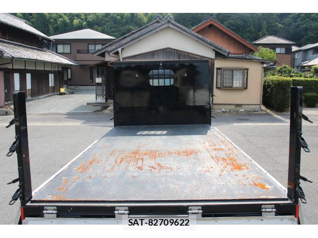 MITSUBISHI FUSO CANTER 2019-03 8327816-10