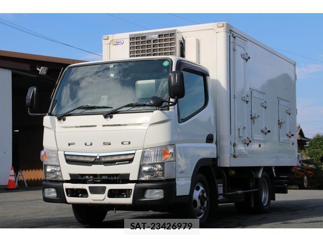 MITSUBISHI FUSO CANTER 2019-03 8327818-0