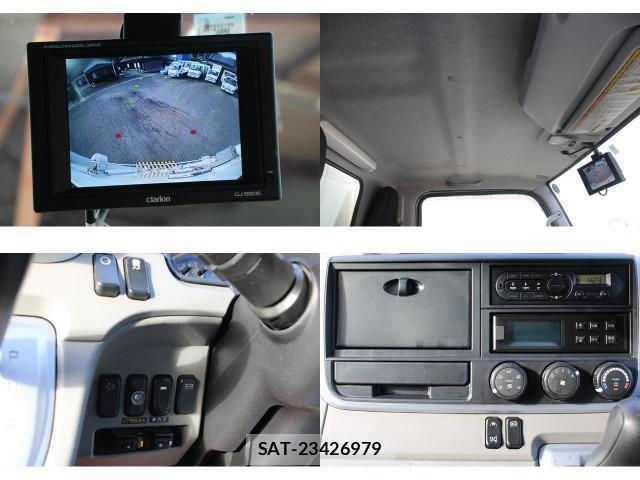 MITSUBISHI FUSO CANTER 2019-03 8327818-6