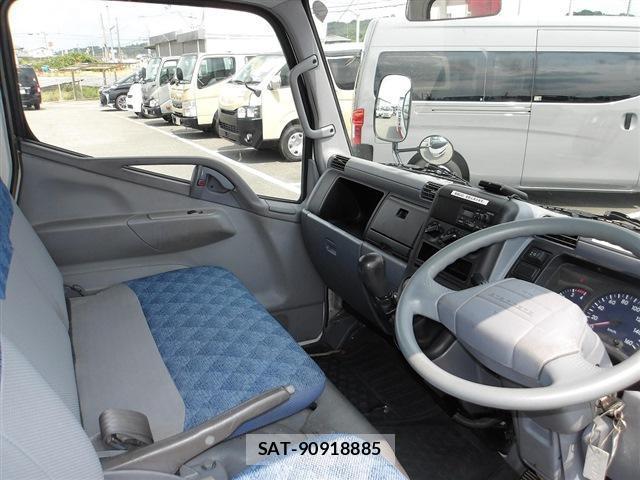 MITSUBISHI FUSO CANTER 2007-07 8328458-11