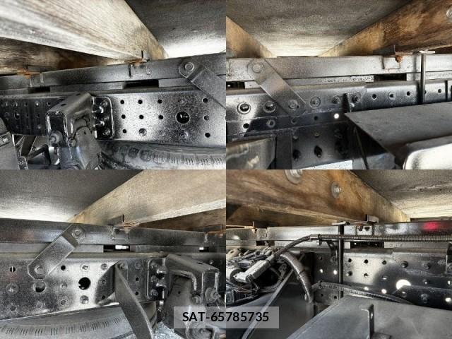 MITSUBISHI FUSO CANTER 2014-09 8330138-13