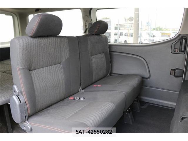 Nissan Caravan 2021-05 8328424-15