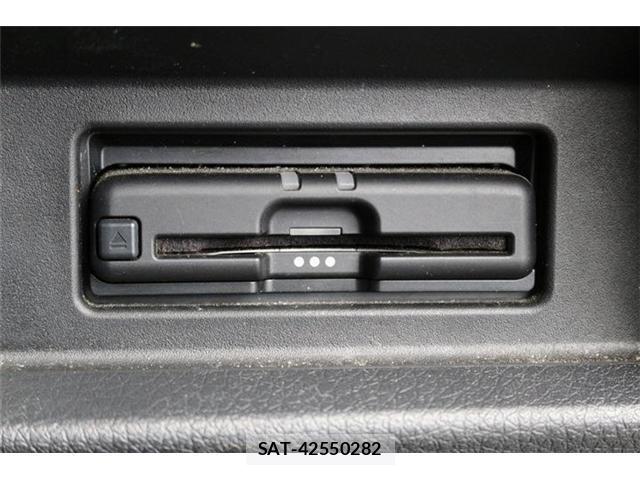 Nissan Caravan 2021-05 8328424-6