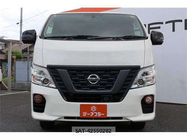 Nissan Caravan 2021-05 8328424-7