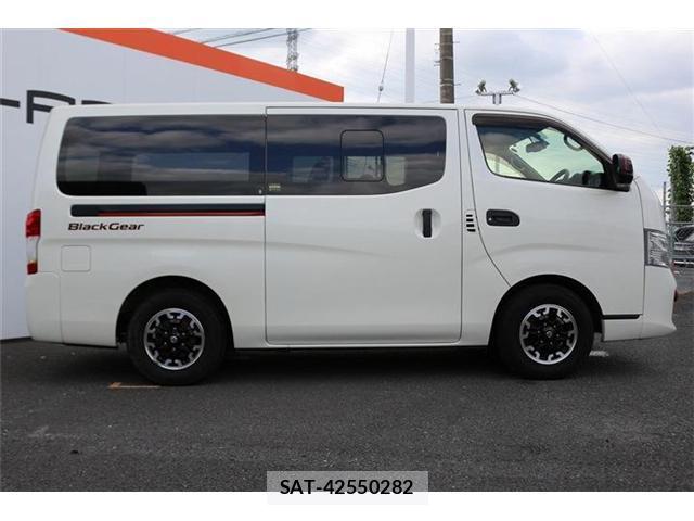 Nissan Caravan 2021-05 8328424-8