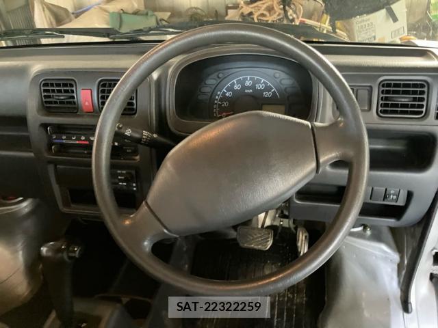 Suzuki CARRY TRUCK 2008-01 8328572-11