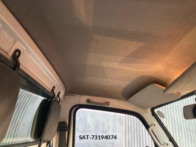 Suzuki CARRY TRUCK 2008-04 8329639-10