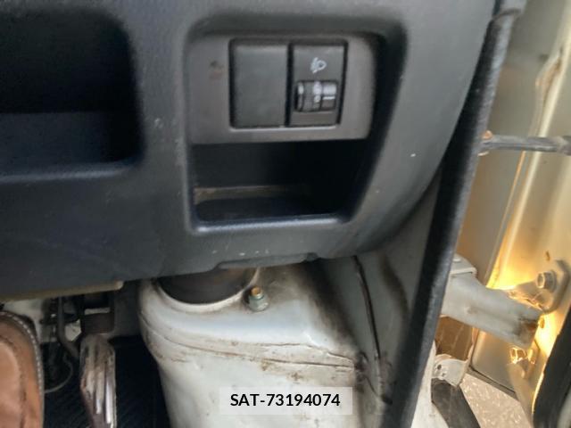 Suzuki CARRY TRUCK 2008-04 8329639-18