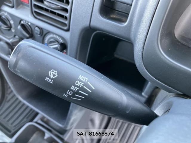 Suzuki CARRY TRUCK 2022-09 8330083-12
