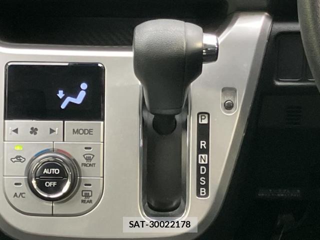 Daihatsu CAST 2017-02 8330543-17