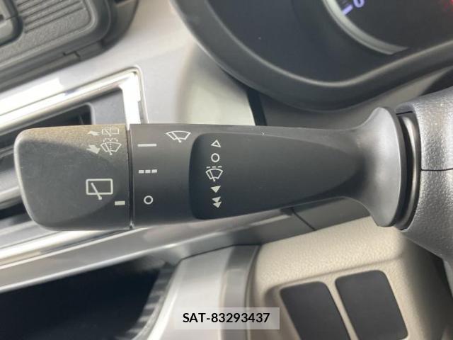 Daihatsu CAST 2016-11 8330575-14