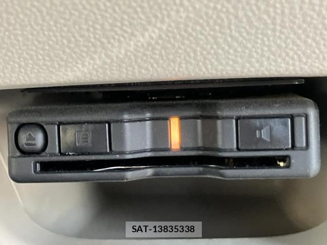 Daihatsu CAST 2021-05 8330577-17