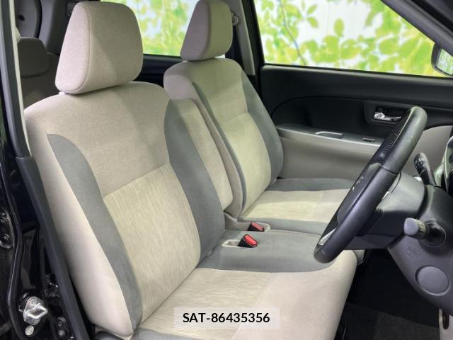 Daihatsu CAST 2017-03 8330652-3