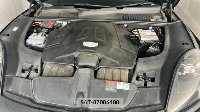 Porsche CAYENNE 2018-09 8329245-7
